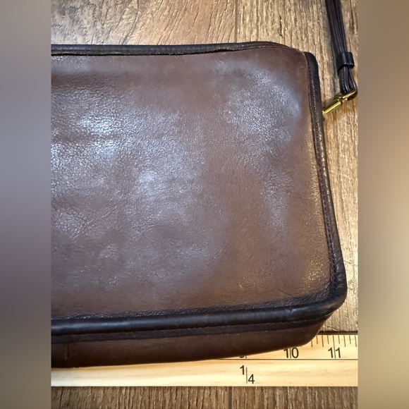 Vintage 70's Coach Leatherware Brown Clutch Double Shoulder Strap Talon Zip - Picture 9 of 11